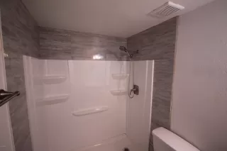 Photo #5: 6090290 Listing