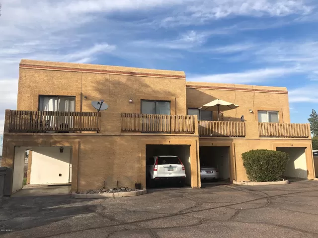 MLS: 6090425 Condo For Sale