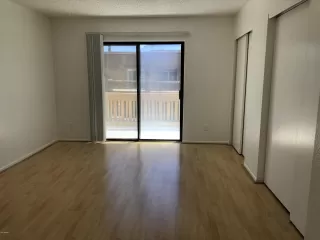 Photo #4: 6090425 Listing