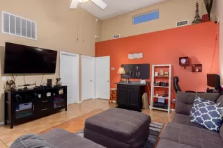 Photo #6: 6090444 Listing 