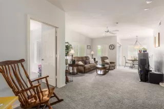 Photo #3: 6090537 Listing 