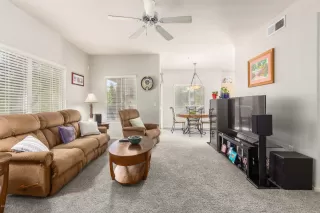 Photo #4: 6090537 Listing 