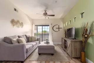 Photo #4: 6090641 Listing