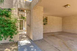 Photo #5: 6090678 Listing