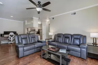 Photo #1: 6090798 Listing 