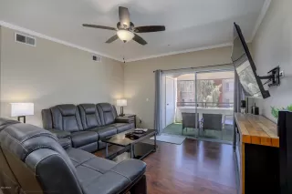 Photo #6: 6090798 Listing 