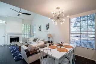 Photo #3: 6090837 Listing