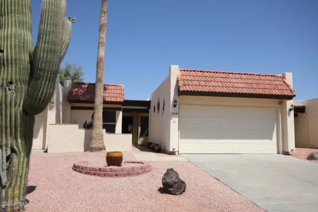 MLS: 6090930 Condo For Sale