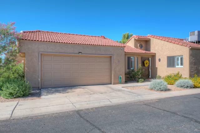 MLS: 6091148 Condo For Sale