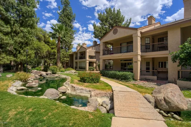 MLS: 6091186 Condo For Sale