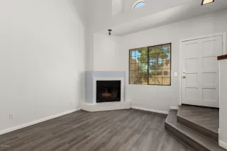 Photo #3: 6091343 Listing