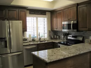 Photo #3: 6091474 Listing