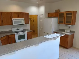 Photo #6: 6091934 Listing