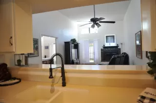 Photo #5: 6092066 Listing