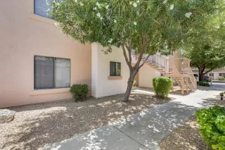 Photo #5: 6092190 Listing