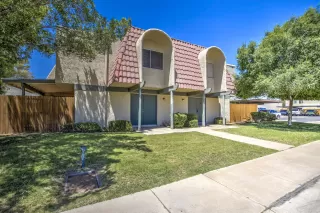 Photo #3: 6092828 Listing