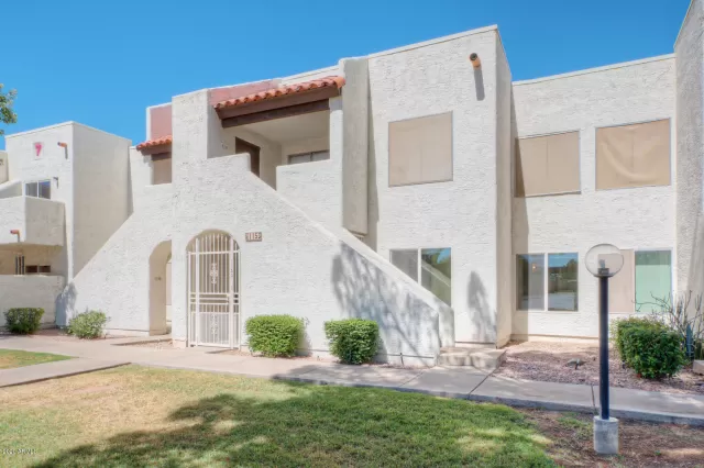 MLS: 6092856 Condo For Sale