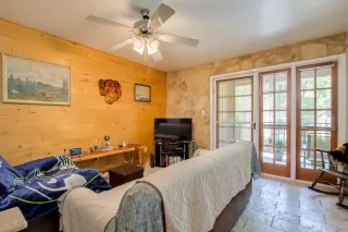 Photo #3: 6092903 Listing