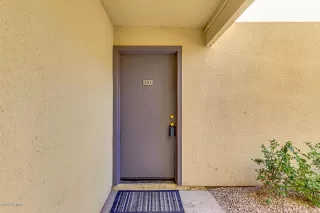 Photo #3: 6092925 Listing