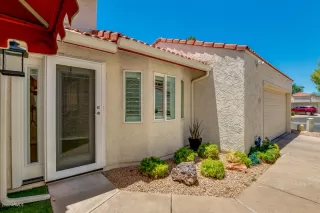 Photo #2: 6092936 Listing