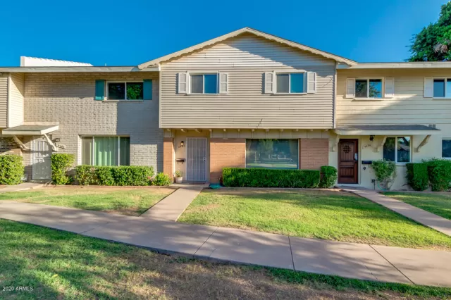 MLS: 6092937 Condo For Sale