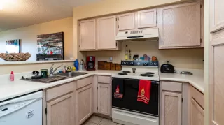 Photo #5: 6093135 Listing