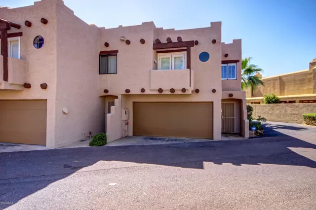 MLS: 6093403 Condo For Sale