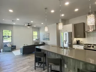 Photo #2: 6093617 Listing 