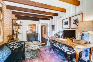 Photo #1: 6093699 Listing