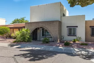 Photo #1: 6093838 Listing 