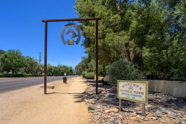 MLS: 6093863 Condo For Sale