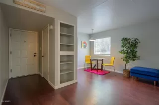 Photo #5: 6093863 Listing