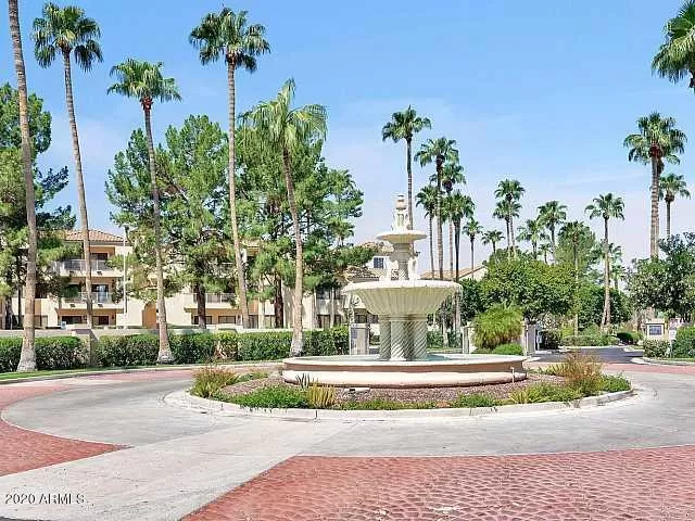 MLS: 6093975 Condo For Sale