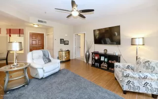 Photo #3: 6093975 Listing 