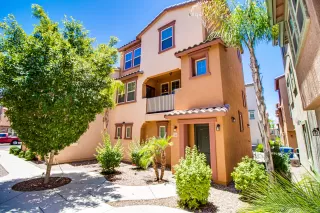 Photo #1: 6094245 Listing 