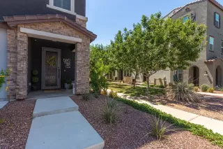 Photo #2: 6094316 Listing 