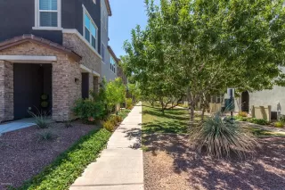 Photo #3: 6094316 Listing 