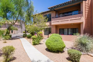 Photo #2: 6094383 Listing