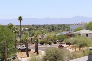 Photo #4: 6094470 Listing