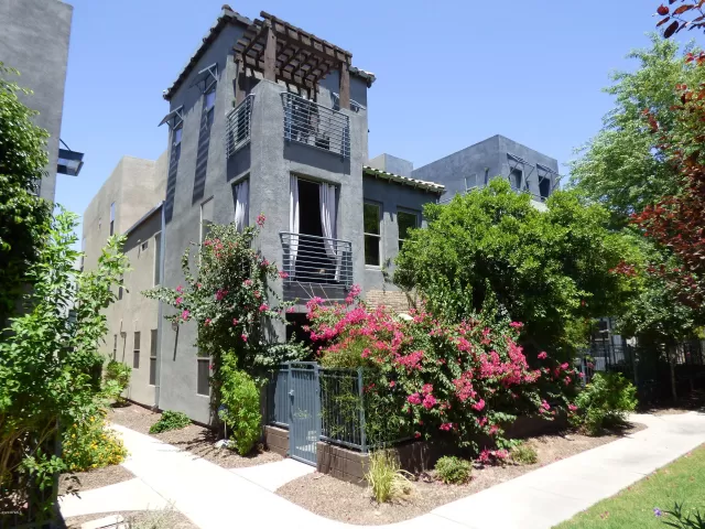 MLS: 6094501 Condo For Sale