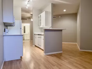 Photo #2: 6094538 Listing 