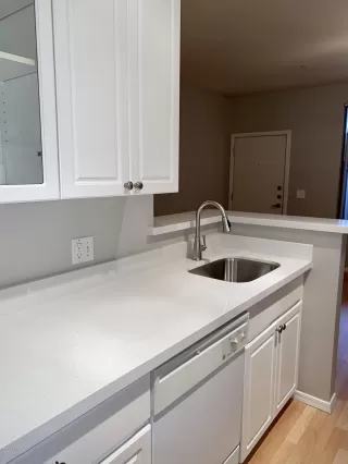 Photo #5: 6094538 Listing 