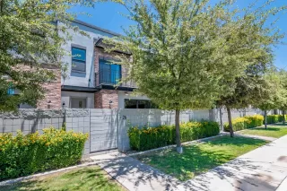 Photo #1: 6094574 Listing