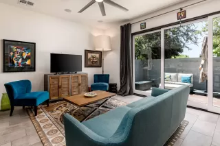 Photo #4: 6094574 Listing