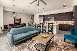 Photo #5: 6094574 Listing