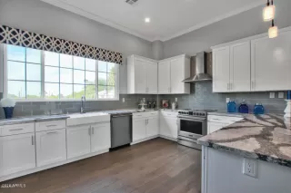 Photo #1: 6094778 Listing