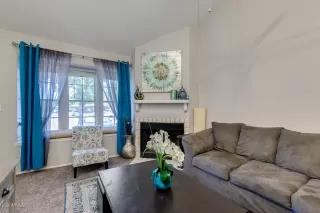 Photo #5: 6094793 Listing