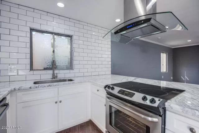 MLS: 6094824 Condo For Sale