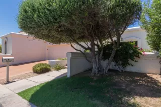 Photo #6: 6094928 Listing