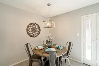 Photo #6: 6094994 Listing